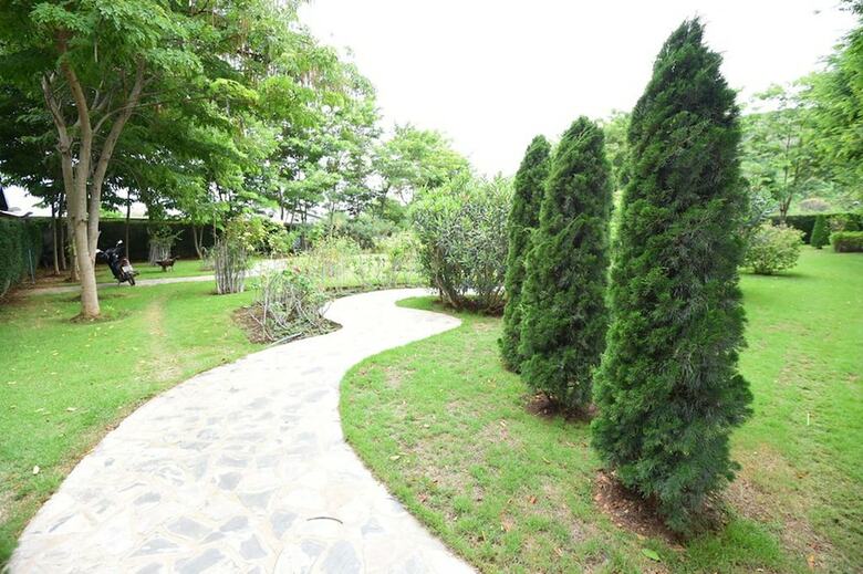 Hotel Rose Villa Resort