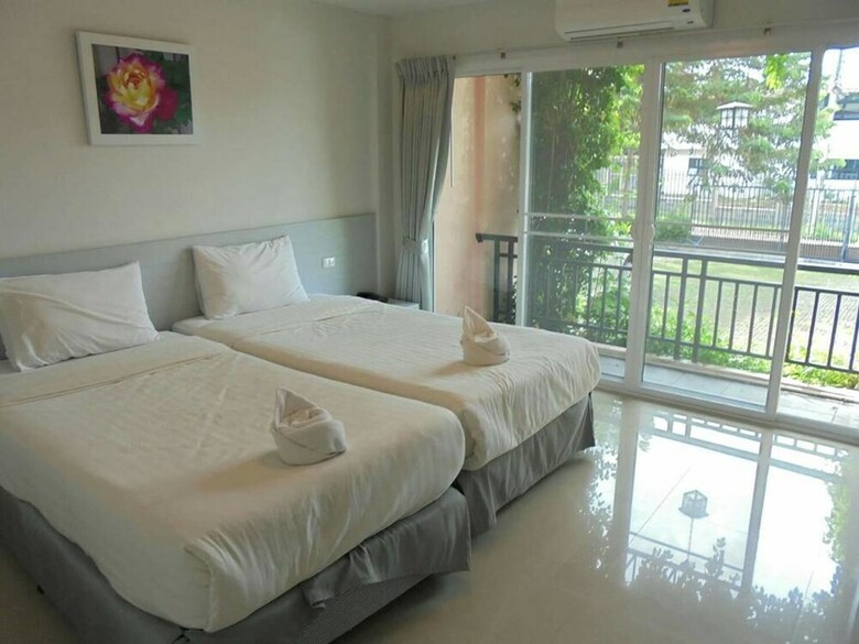 Hotel Rose Villa Resort