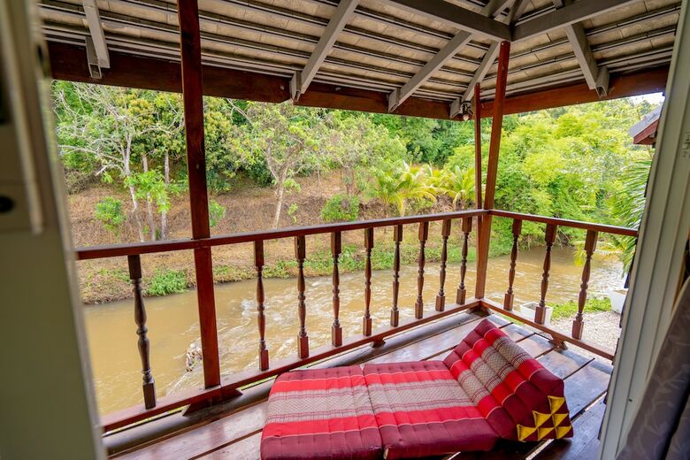 Hotel The White House Boutique Chiangrai