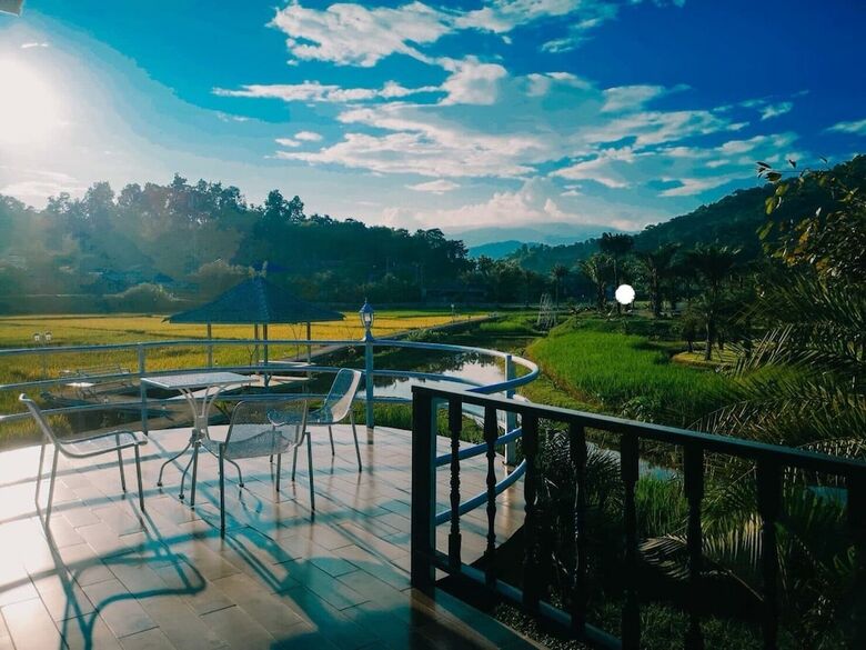 Hotel The White House Boutique Chiangrai