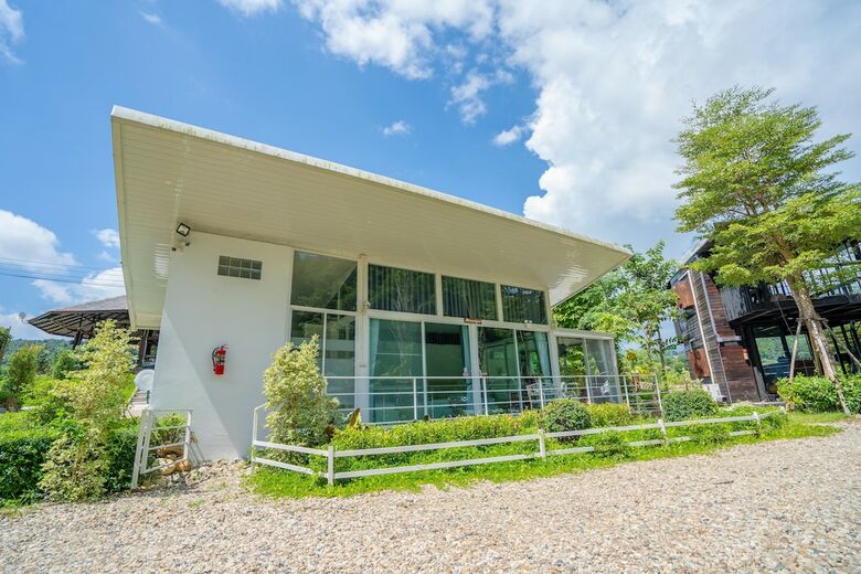 Hotel The White House Boutique Chiangrai