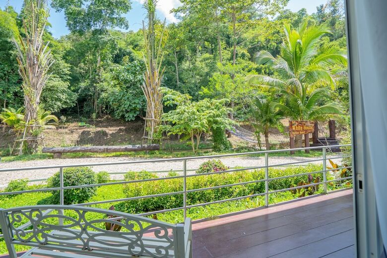 Hotel The White House Boutique Chiangrai
