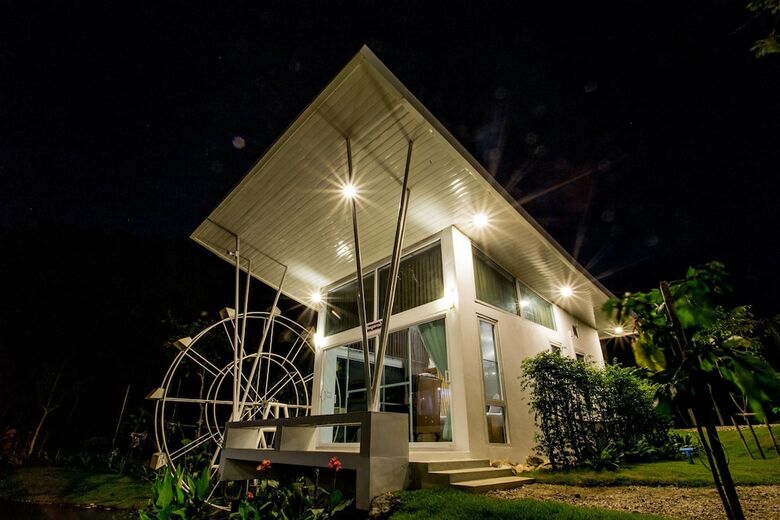 Hotel The White House Boutique Chiangrai
