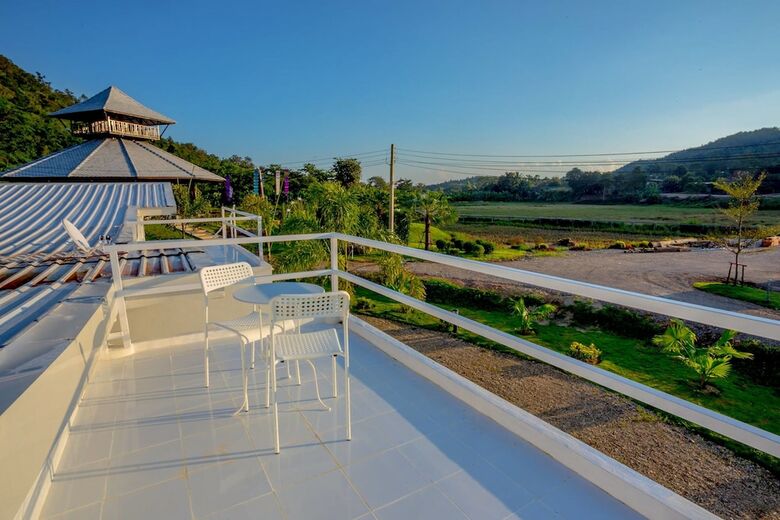 Hotel The White House Boutique Chiangrai