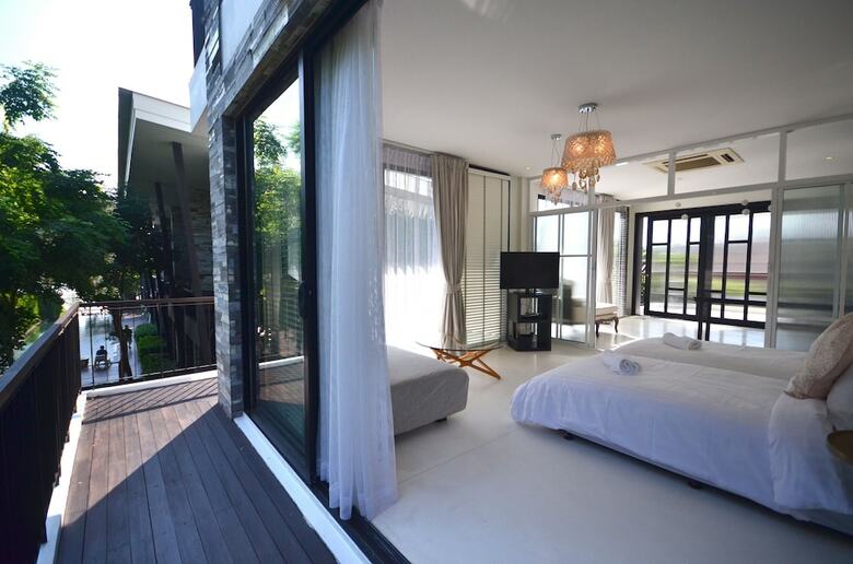 Hotel The Blue Sky Resort At Hua Hin