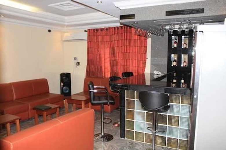Hotel Tyndale Residence Ltd