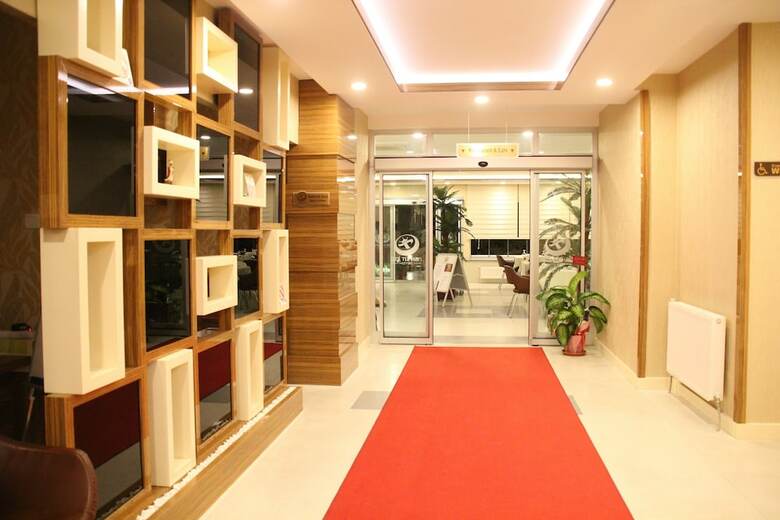 Hotel Izgi Turhan