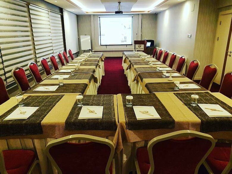 Hotel Izgi Turhan