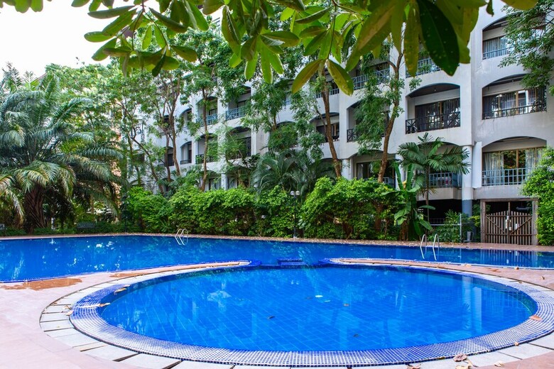 Hotel Town In Town Garden Resort