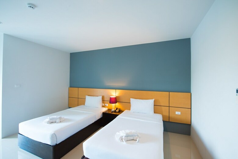 Lee Hotel