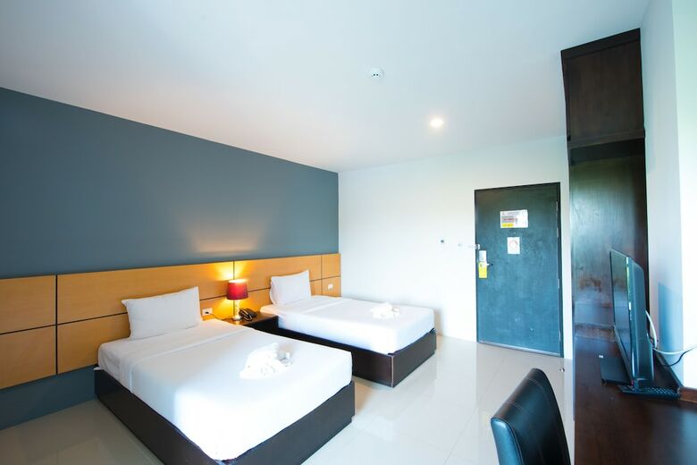 Lee Hotel