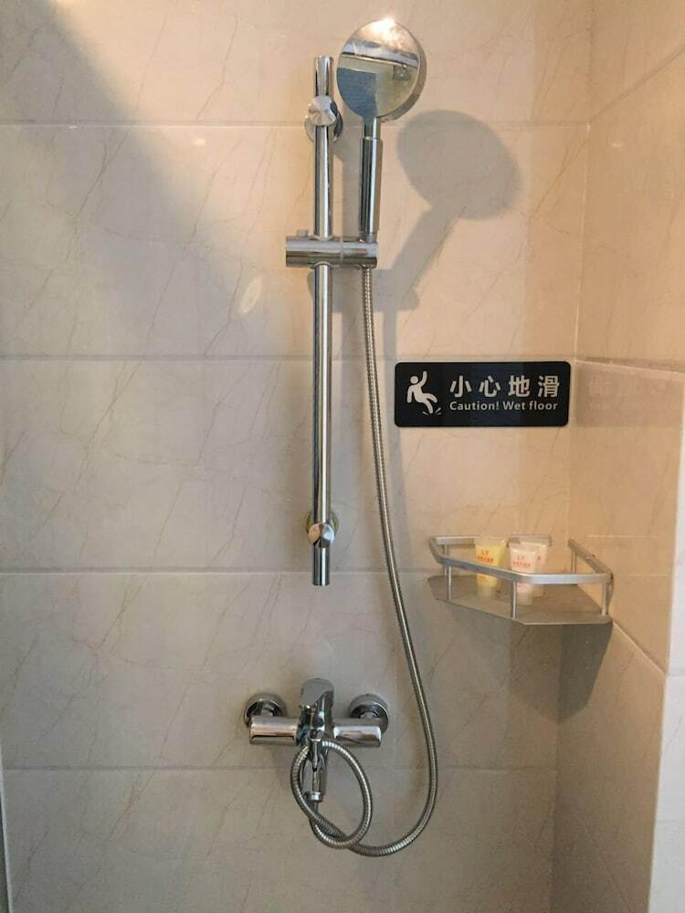 Guangzhou Shan Dong Building Luyue Hotel