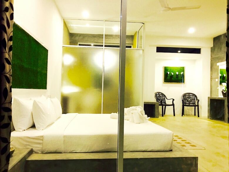 Hotel 8 Plus Motels