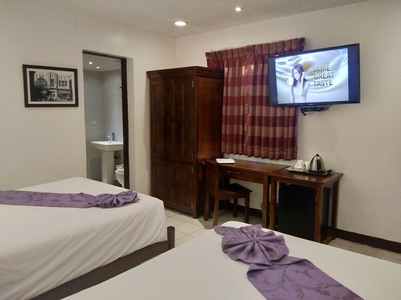 Safari Lodge Baguio By Log Cabin Hotel