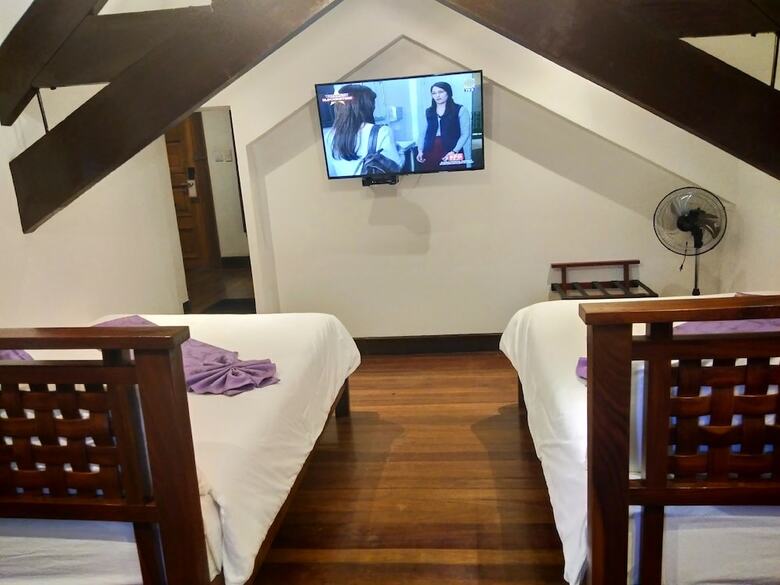 Safari Lodge Baguio By Log Cabin Hotel
