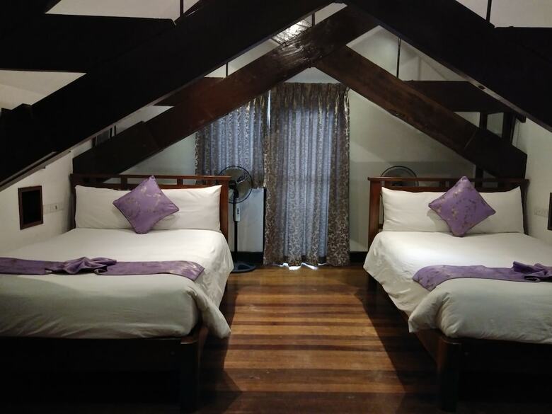 Safari Lodge Baguio By Log Cabin Hotel