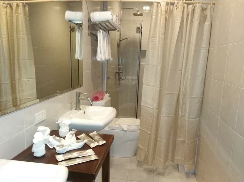 Safari Lodge Baguio By Log Cabin Hotel
