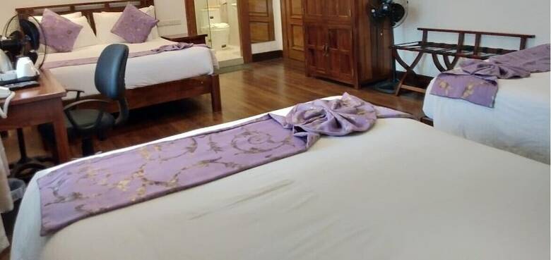 Safari Lodge Baguio By Log Cabin Hotel