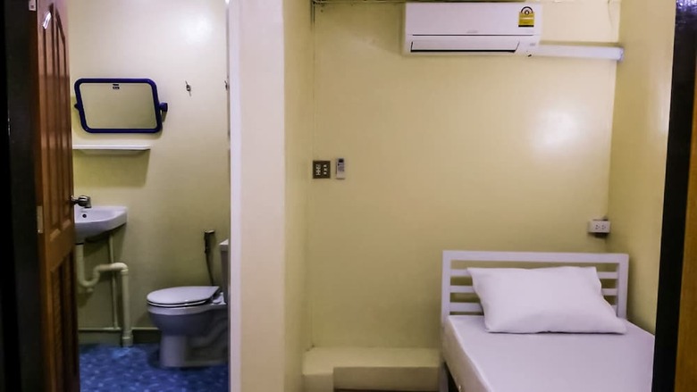 Hostal Red Lips Hostel