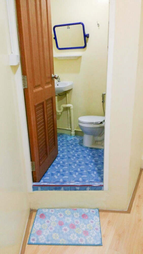 Hostal Red Lips Hostel