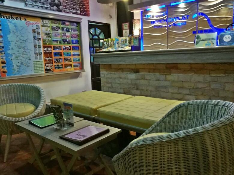 Hotel Bangtao Beach Chalet