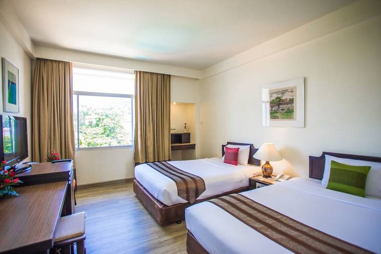 Phuket Merlin Hotel