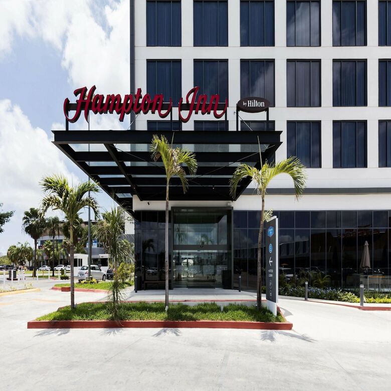 Hotel Hampton Inn By Hilton Cancun Cumbres