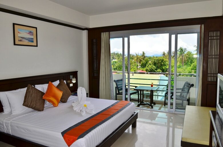 First Residence Hotel