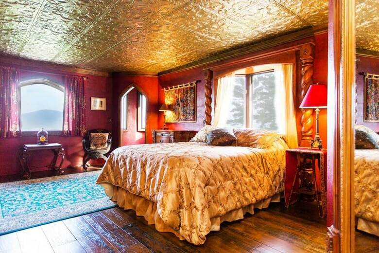 Highlands Castle