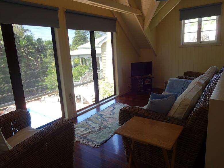 Hotel Jacaranda Lodge B&B