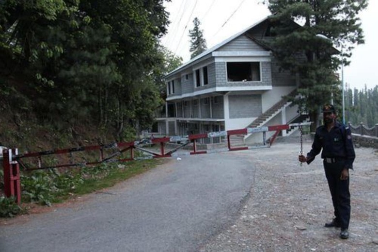 Green Retreat Hotel