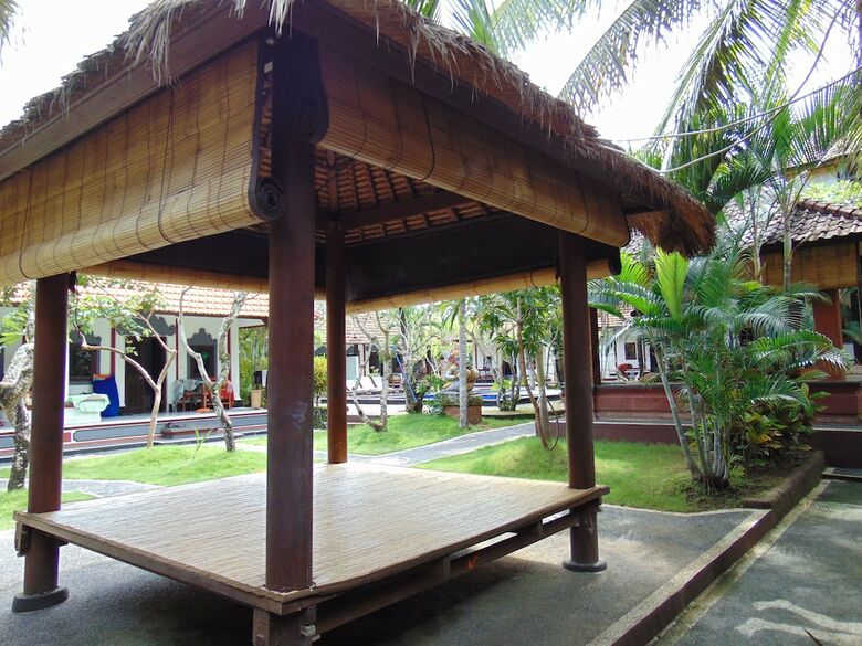 Bed & Breakfast Leggies Bungalows