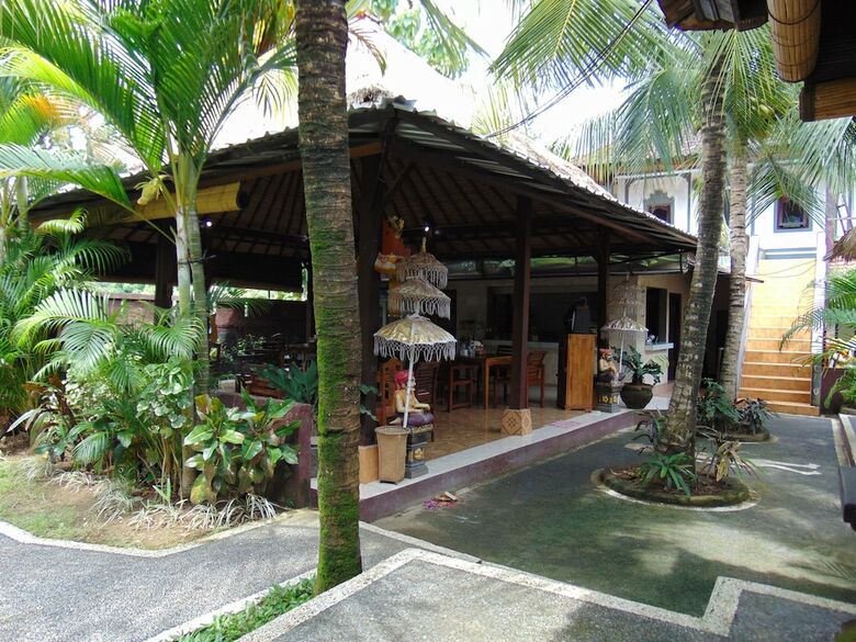Bed & Breakfast Leggies Bungalows