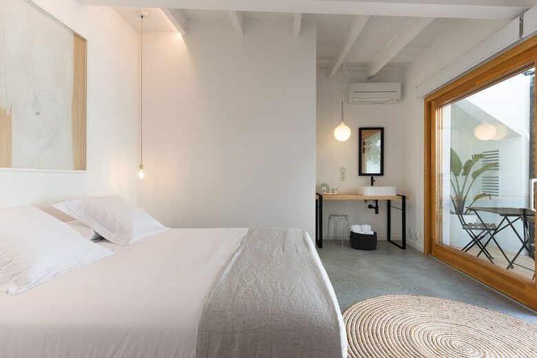 Sodium Hotel Boutique