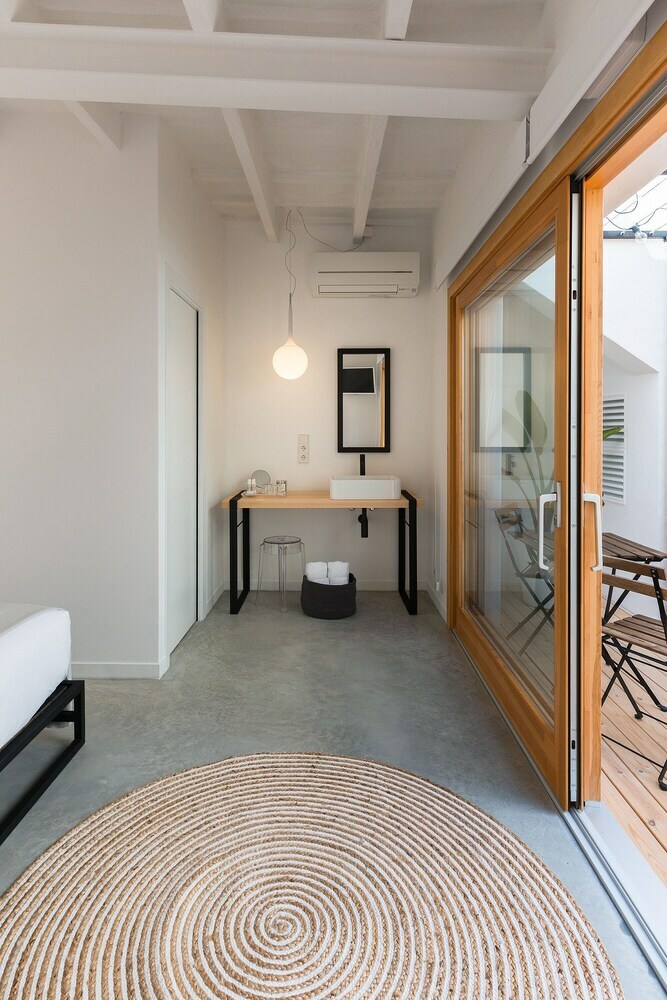 Sodium Hotel Boutique