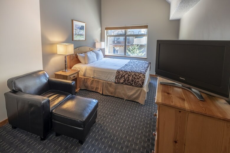 Lake Placid Lodge By Whiski Jack