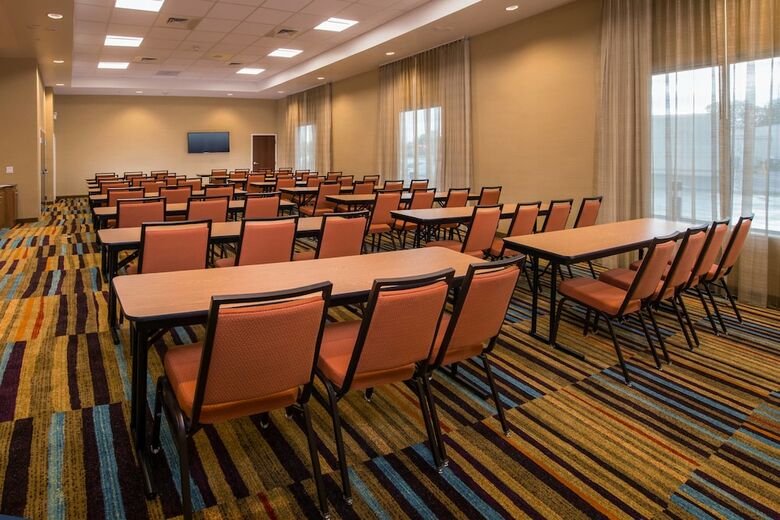 Hotel Fairfield Inn And Suites By Marriott Washington