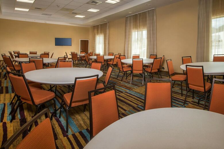 Hotel Fairfield Inn And Suites By Marriott Washington