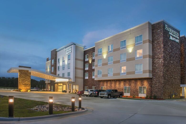 Hotel Fairfield Inn And Suites By Marriott Washington