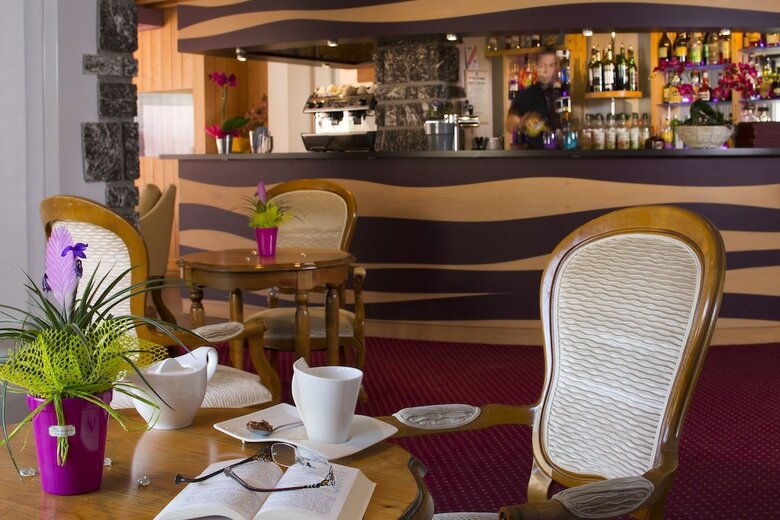 Hotel H�tel Les Grillons
