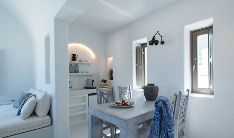Azar Villas