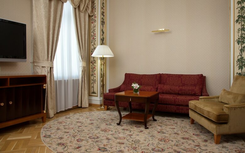 Hotel Hilton Moscow Leningradskaya