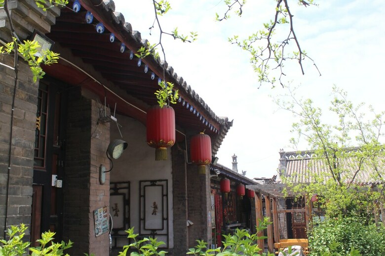 Hotel City Wall Old House.ji Residence
