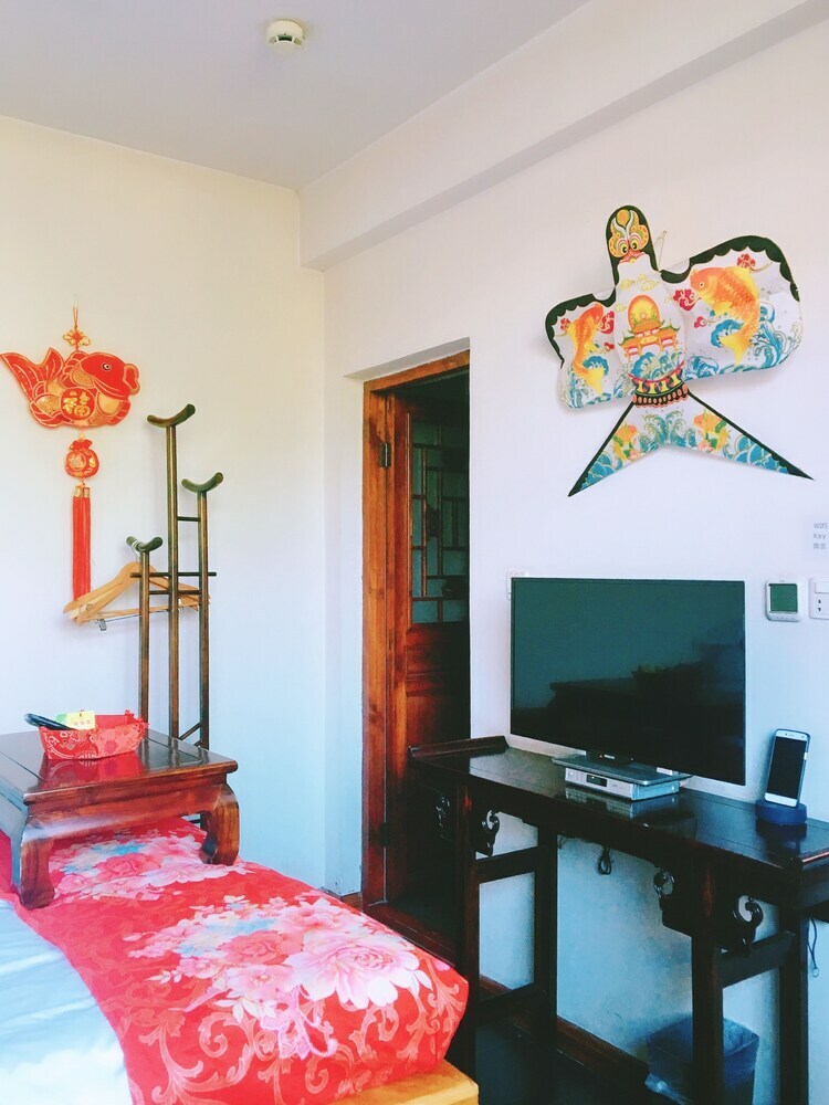 Hotel City Wall Old House.ji Residence
