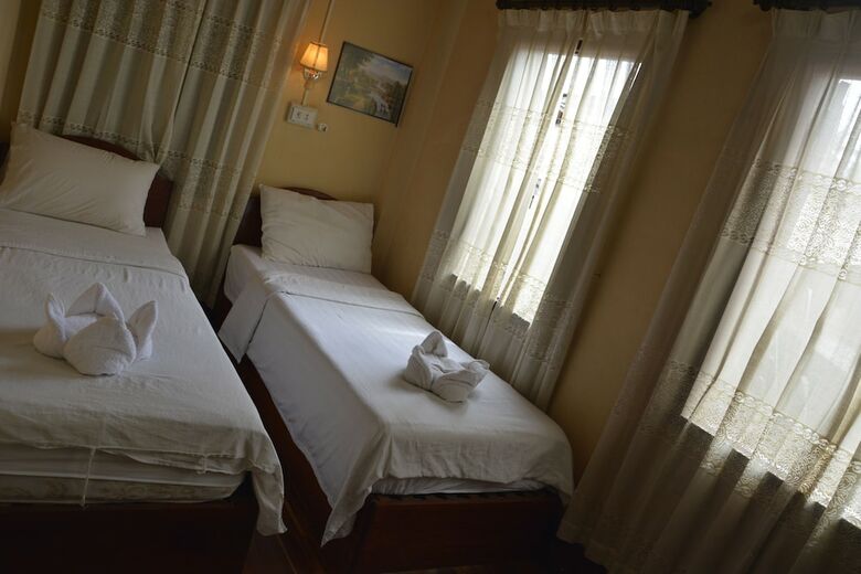 Hotel Silikhane Guesthouse