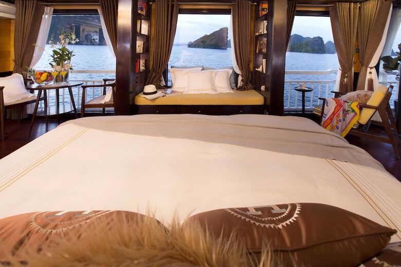 Hera Cruises