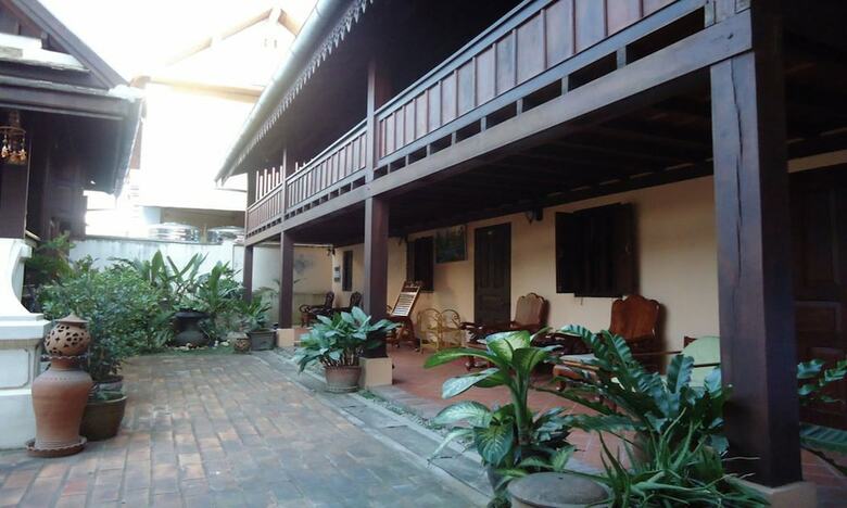 Hotel Villa Phathana