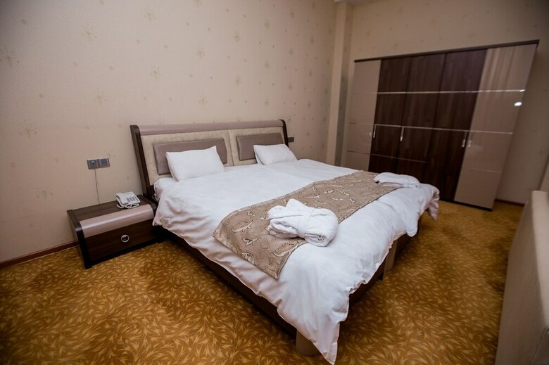 Travel Hotel