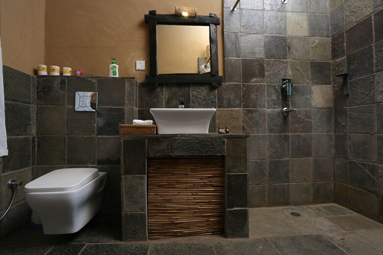 Jungle Villa Resort