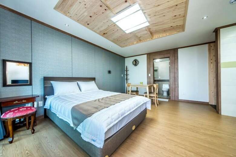 Sea & Wave Pension